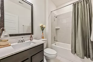 704 Allana Ln, Alvin, TX 77511 - Photo 21