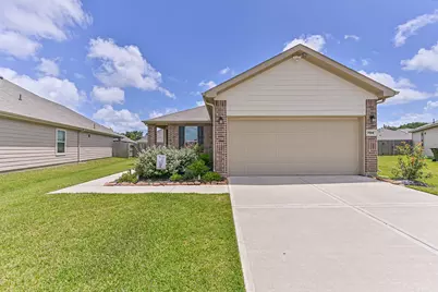 704 Allana Lane, Alvin, TX 77511 - Photo 3