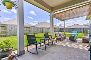 704 Allana Ln, Alvin, TX 77511 - Photo 25