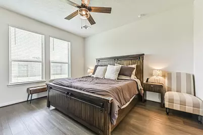 704 Allana Lane, Alvin, TX 77511 - Photo 15