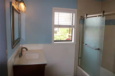 16542 John Silver Road, Jamaica Beach, TX 77554 - Photo 9