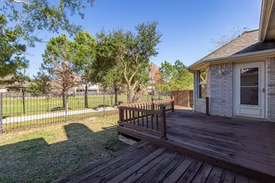 8015 Sports Haven Drive, Humble, TX 77346 - Photo 33