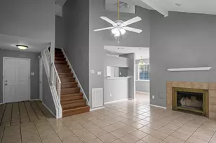 6348 Dryad Dr, Houston, TX 77035 - Photo 5