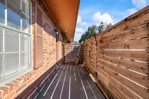 9303 Hammerly Blvd, Houston, TX 77080 - Photo 11