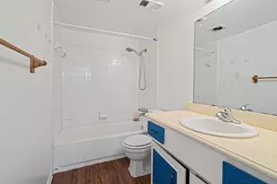 9303 Hammerly Blvd, Houston, TX 77080 - Photo 17