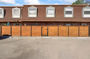 9303 Hammerly Blvd, Houston, TX 77080 - Photo 27