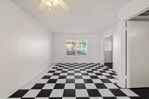 9303 Hammerly Blvd, Houston, TX 77080 - Photo 27