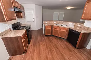 5815 Post Oak Manor Dr, Houston, TX 77085 - Photo 5