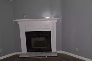 1610 Texas St, Alvin, TX 77511 - Photo 9