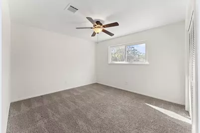 4703 Fountainhead Drive, Houston, TX 77066 - Photo 25