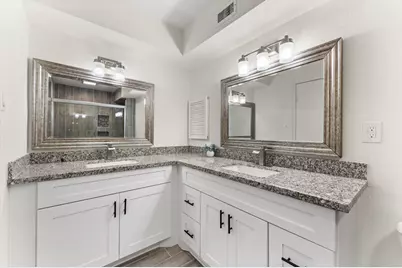 4703 Fountainhead Drive, Houston, TX 77066 - Photo 19