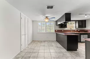 4703 Fountainhead Dr, Houston, TX 77066 - Photo 11