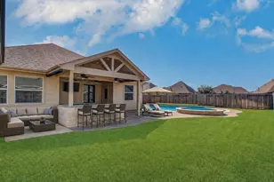 4815 Manila Bay Cir, Baytown, TX 77523 - Photo 1