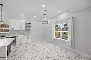 8824 Leander St, Houston, TX 77012 - Photo 7