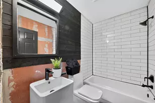 1706 Elgin St, Houston, TX 77004 - Photo 25