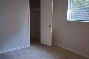 7515 Brush Wood Dr, Houston, TX 77088 - Photo 13