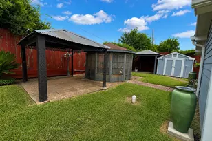 10614 Sorsby Way, Houston, TX 77047 - Photo 37