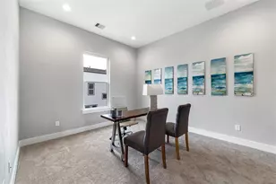 8411 Hempstead Rd, Houston, TX 77008 - Photo 19