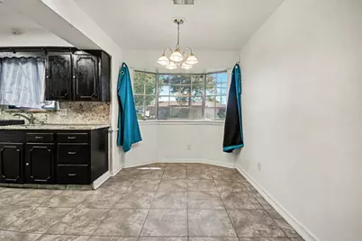 5001 Glenhaven Drive, Baytown, TX 77521 - Photo 11