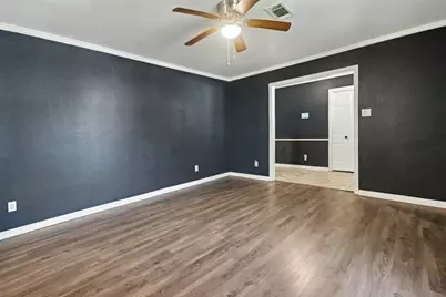 5001 Glenhaven Drive, Baytown, TX 77521 - Photo 7