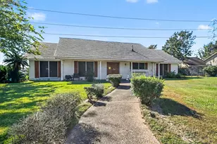 5001 Glenhaven Dr, Baytown, TX 77521 - Photo 5