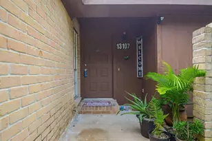 13107 Northfleet Dr, Houston, TX 77082 - Photo 3