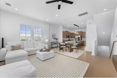 4325 Arlington Street, Houston, TX 77022 - Photo 1