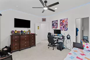 13716 Windward Mist Dr, Texas City, TX 77568 - Photo 35