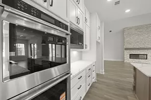 9107 Everest Ct, Manvel, TX 77578 - Photo 9