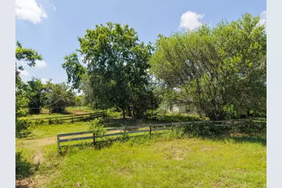 28619 Barry Lane, Waller, TX 77484 - Photo 25