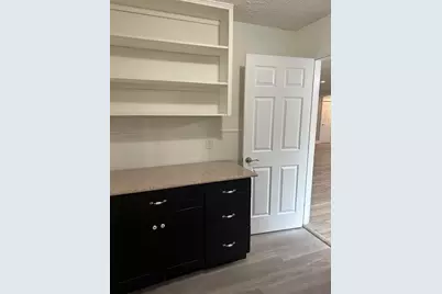 228 Oak Manor Drive, Alvin, TX 77511 - Photo 17