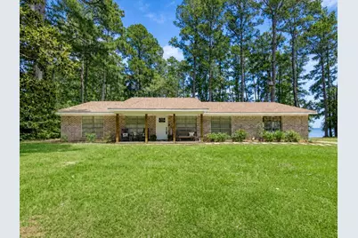 636 Campoli Road, Etoile, TX 75944 - Photo 1