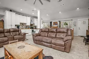 636 Campoli Rd, Etoile, TX 75944 - Photo 15