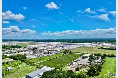5015 Schurmier Road, Houston, TX 77048 - Photo 3