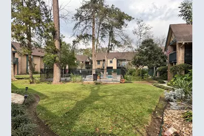 8225 Kingsbrook Road #116, Houston, TX 77024 - Photo 21