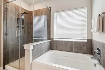 14132 Lake Lodge Drive, Conroe, TX 77384 - Photo 11