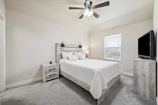 2960 Gibbons Hill Ln, League City, TX 77573 - Photo 25