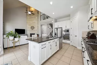 2960 Gibbons Hill Lane, League City, TX 77573 - Photo 13