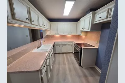 42 Silver Creek Dr Drive, Conroe, TX 77301 - Photo 7