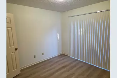 42 Silver Creek Dr Drive, Conroe, TX 77301 - Photo 11