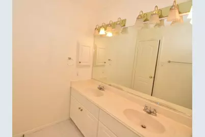 16 Treverstone Court, Sugar Land, TX 77479 - Photo 41