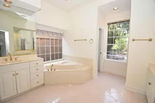 16 Treverstone Ct, Sugar Land, TX 77479 - Photo 25