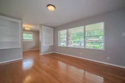 5243 Stillbrooke Drive, Houston, TX 77096 - Photo 17