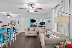 1414 Cypress Cove St, La Porte, TX 77571 - Photo 7