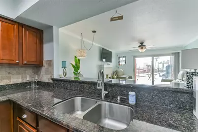 7312 Seawall Boulevard #103, Galveston, TX 77551 - Photo 9