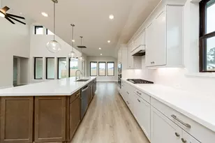 1935 Langford St, Montgomery, TX 77316 - Photo 9