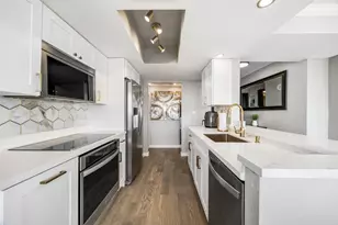 3525 Sage Rd, Houston, TX 77056 - Photo 9