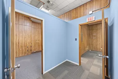 221 E Main Street, Brenham, TX 77833 - Photo 7