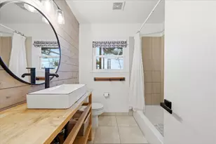 7962 Cedel Dr, Houston, TX 77055 - Photo 5