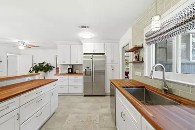 7962 Cedel Drive, Houston, TX 77055 - Photo 11